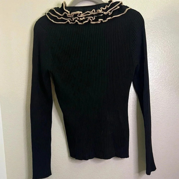 Belldini ribbed knit ruffle neck black cream trim scoop neck long sleeve top Med - Picture 8 of 8